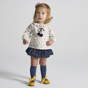 conjunto-para-bebe-de-blusa-y-falda